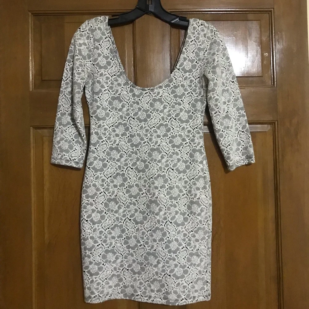 Forever 21 Body Con‎ Dress
